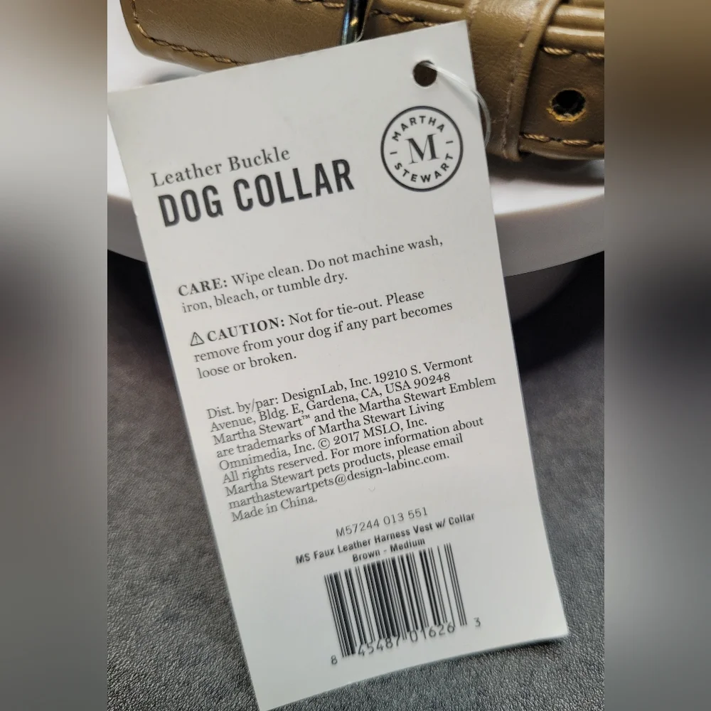 Martha Stewart Faux Leather Buckle Dog Collar Medium Brown